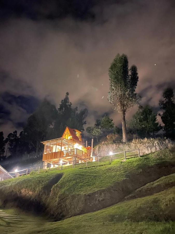 Killary Lodge & Glamping Cachanlo de Sidcay Екстер'єр фото